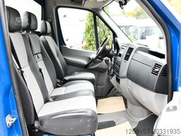 VOLKSWAGEN Crafter Dreiseitenkipper Kipper 35 mittel L2 RWD