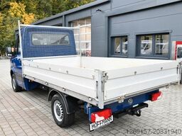 VOLKSWAGEN Crafter Dreiseitenkipper 35 mittel L2 RWD