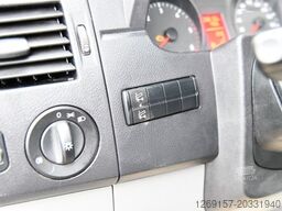 VOLKSWAGEN Crafter Dreiseitenkipper 35 mittel L2 RWD