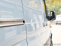 MERCEDES-BENZ Sprinter Kasten 319 CDI 4X4 L3H2 Schwingsitze