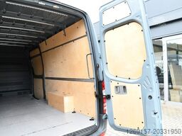 MERCEDES-BENZ Sprinter Kasten 319 CDI 4X4 L3H2 Schwingsitze