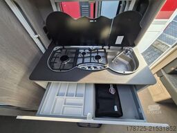 BÜRSTNER Premio Plus 510 TK SkyLine / Hubbett