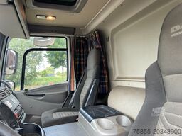 DAF CF75.250 Curtside / Loading Lift / 672.000 KM /...