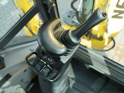 New Holland B115B backhoe loader / 4600 MTH ! / 2020