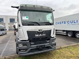 MAN NEW TGS 26.520 6x2-4 LL CH / No engine