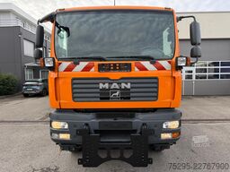 MAN TGM  13.240 4x4BL Palfinger Kran 3 S Kipper Klima