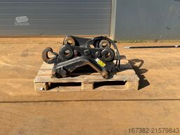 Caterpillar Quick coupler CW 30 H4N