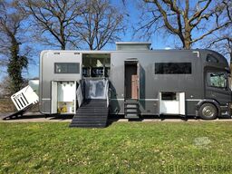 Scania P320 Luxury-line met pop-up en pop-out. id 7