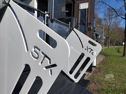 Scania P320 Luxury-line met pop-up en pop-out. id 7