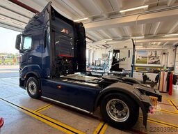 Iveco s-way 570