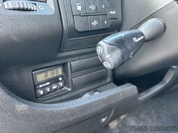 Peugeot Boxer 330 2.2 HDI L1H1 Premium / 204 dkm / 9 Se...