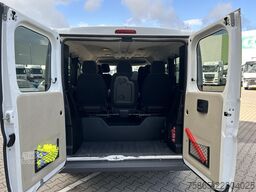 Peugeot Boxer 330 2.2 HDI L1H1 Premium / 204 dkm / 9 Se...
