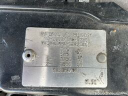 Peugeot Boxer 330 2.2 HDI L1H1 Premium / 204 dkm / 9 Se...