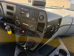 MERCEDES-BENZ ANTOS 2546 L Getränkekoffer 7,70m LBW 2,5 T*LENK