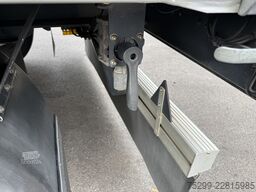  UE 18 Plane / Swiss-Vehicle