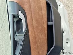 Volvo FH 13.500 Globetrotter 8x2*6 - 3 deck livestock...