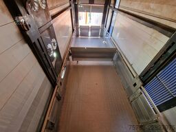 Volvo FH 13.500 Globetrotter 8x2*6 - 3 deck livestock...