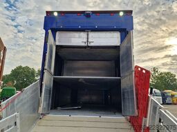 Volvo FH 13.500 Globetrotter 8x2*6 - 3 deck livestock...