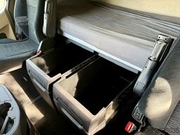 Mercedes-Benz Actros 1840 BigSpace/LowLiner Voll Luft/Eu6/371tkm