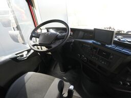 Volvo FH 420 ADR tractor unit