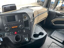 MERCEDES-BENZ 1843 LS