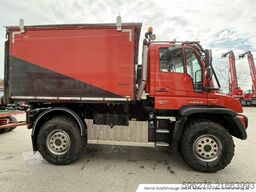 Mercedes-Benz Unimog U 530