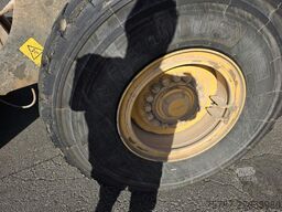 VOLVO L90H Radlader 4x4 Klima, Schnellwechsler