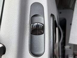 MERCEDES-BENZ Sprinter 313 CDi Maxi Flexi Trans Rollstuhl 95kW