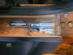 Mercedes-Benz Unimog 418/10