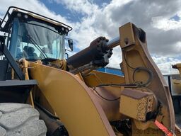 CATERPILLAR 972MXE Radlader mit Schaufel 24,9 Tonnen *9096 h