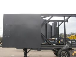 Delta Mobile surge hopper