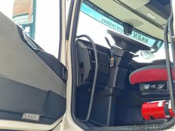 Volvo FH 13.500 6x2/4 Low roof - MA chassis - PTO/Hyd...