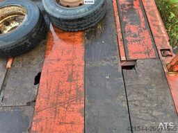 Vang DC 111 Ts 3 axle well trailer