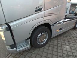 VOLVO FH460 Globe FullSpoiler TV I-PARC 2xTank German