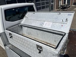 VW Transporter 2.0 TDI L2H1 DC Euro 6 Pick up Dubb...