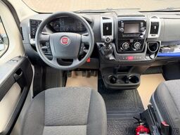 FIAT Ducato 9-Sitze L2H2 Behindertengerecht +Rampe