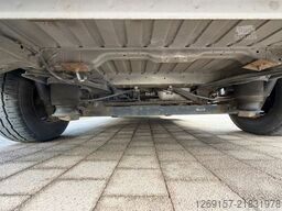 FIAT Ducato 9-Sitze L2H2 Behindertengerecht +Rampe
