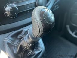 MERCEDES-BENZ Vito 114 LANG KLIMA TEMPOMAT SCHRÄNKE/REGALE AHK