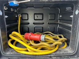 VOLVO FM 380 / Schmitz / 3 Kammer / Carrier ICELAND