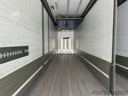 SCHMITZ CARGOBULL SCB 2 / Carrier ICELAND / Elektro / 3 x Kammer