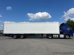 SCHMITZ CARGOBULL SCB 2 / Carrier ICELAND / Elektro / 3 x Kammer