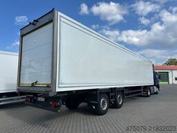 SCHMITZ CARGOBULL SCB 2 / Carrier ICELAND / Elektro / 3 x Kammer