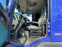 SCHMITZ CARGOBULL SCB 2 / Carrier ICELAND / Elektro / 3 x Kammer