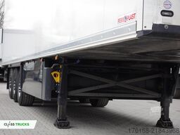 SCHMITZ CARGOBULL SKO FP 60 ThermoKing SLXi 300
