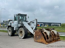 Caterpillar 930M