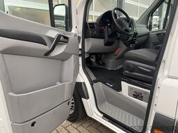 Volkswagen Crafter 35 2.0 TDI L2H2 Kast Inrichting Trekhaa...