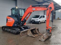 Mini escavatore < 7t Kubota U50.5 S with 3 excavator buckets