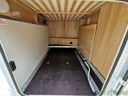 KNAUS SKY TI 650 MF Platinum Selection