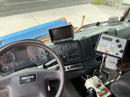 MAN TGM 13.250 4X4 BL Winterdienst Pflug + Streuer