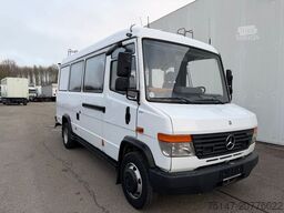 MERCEDES-BENZ 814 D Vario 10 Sitzer Mannschaftswagen Polizei